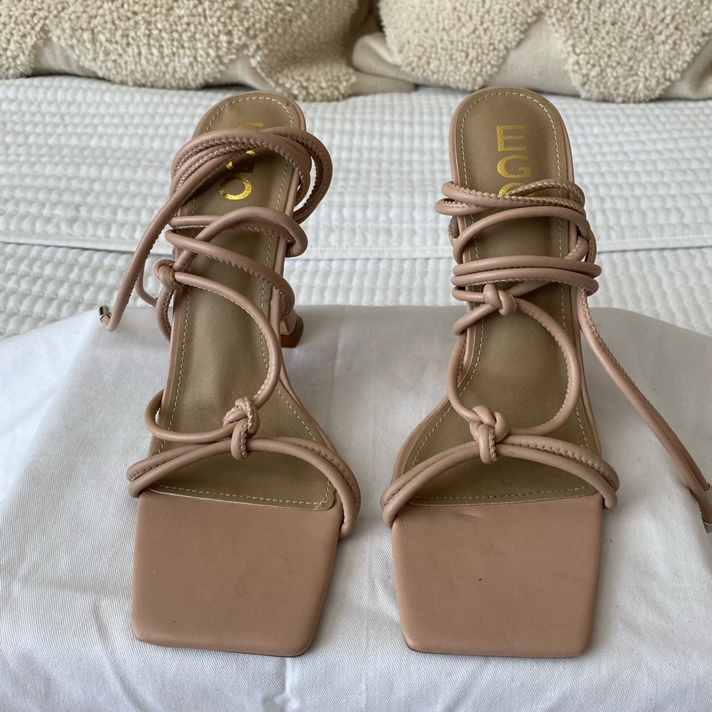Knot lace up heels
